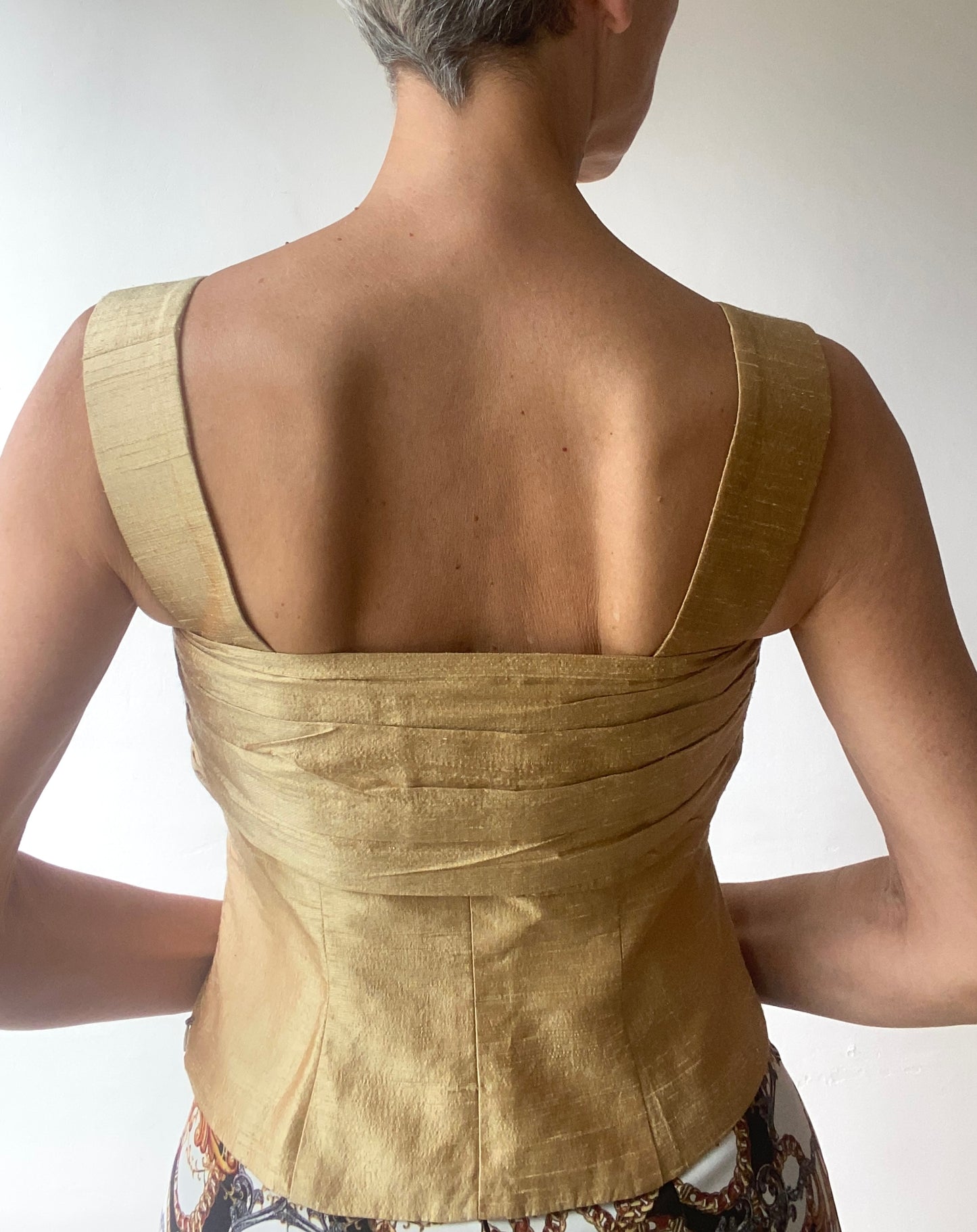 Soie sauvage dorée Top drapé