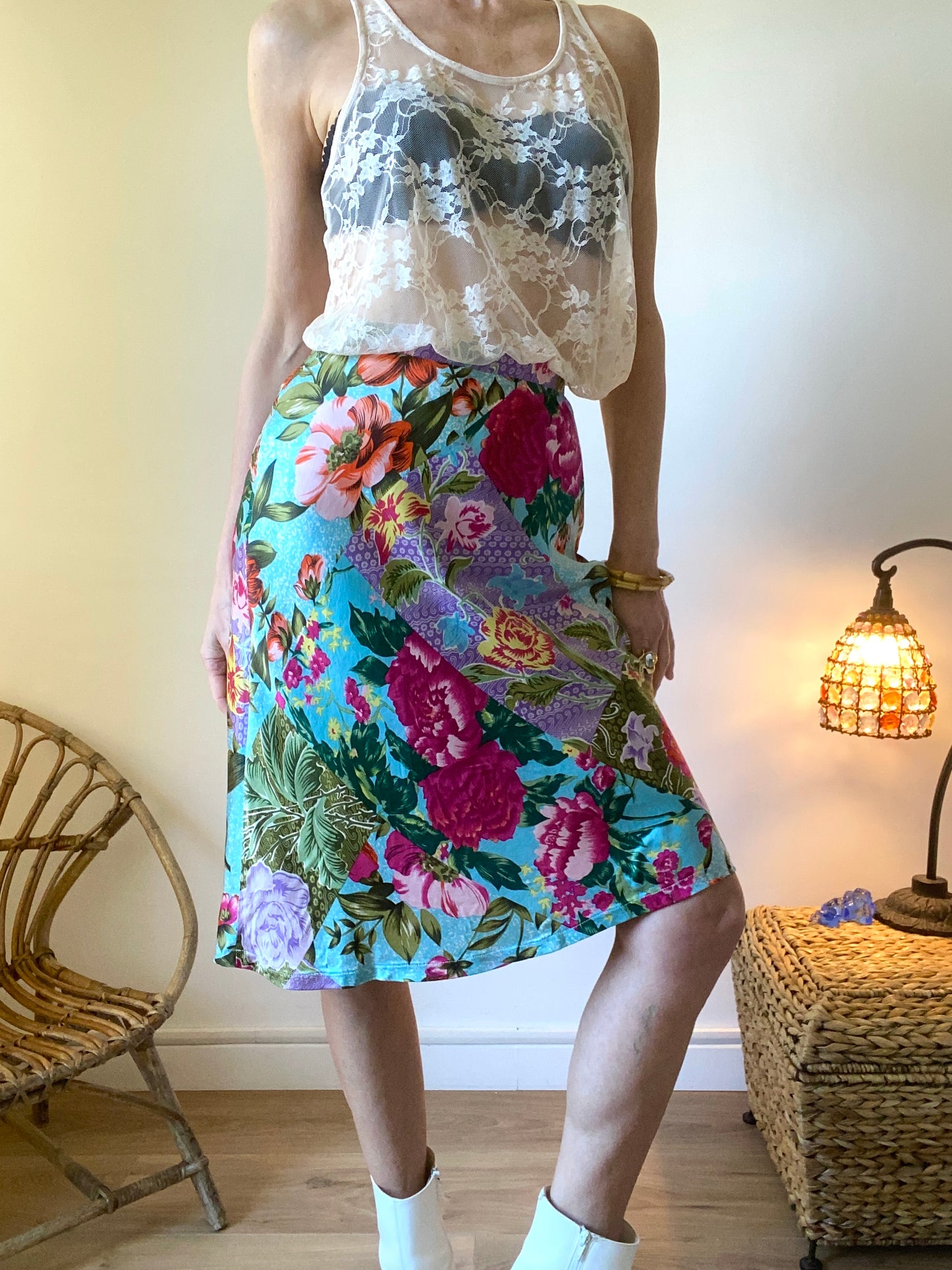 90s Kenzo magnifique, jupe tropicale en satin de soie Made in France