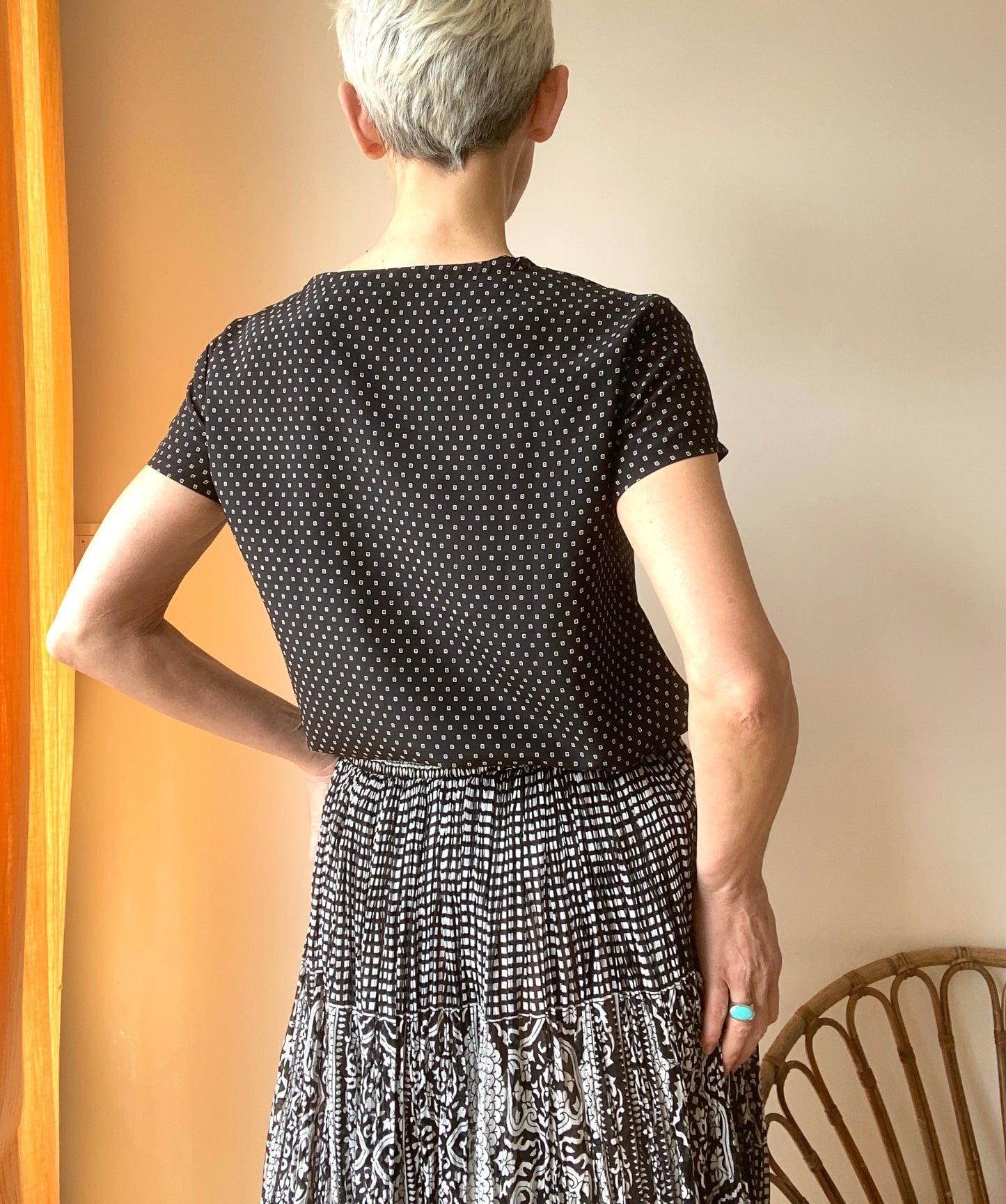 Vanessa Bruno Top graphique minimaliste chic