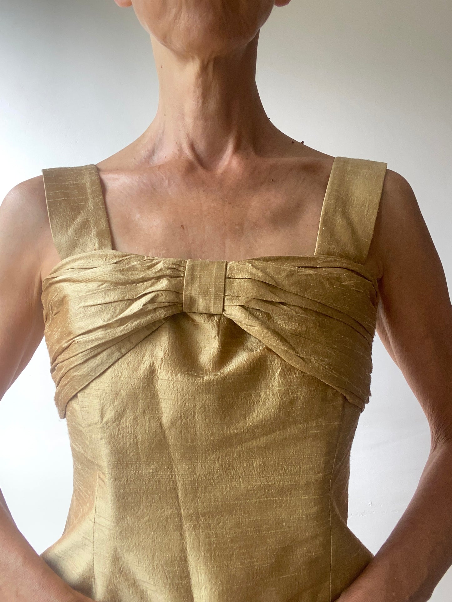 Soie sauvage dorée Top drapé