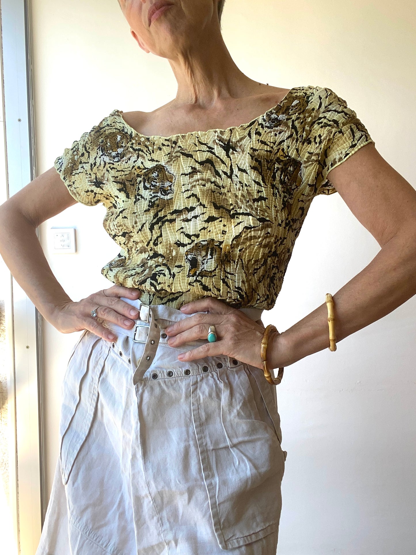 90s made in France beau top avec tigres 🐅 micro plis