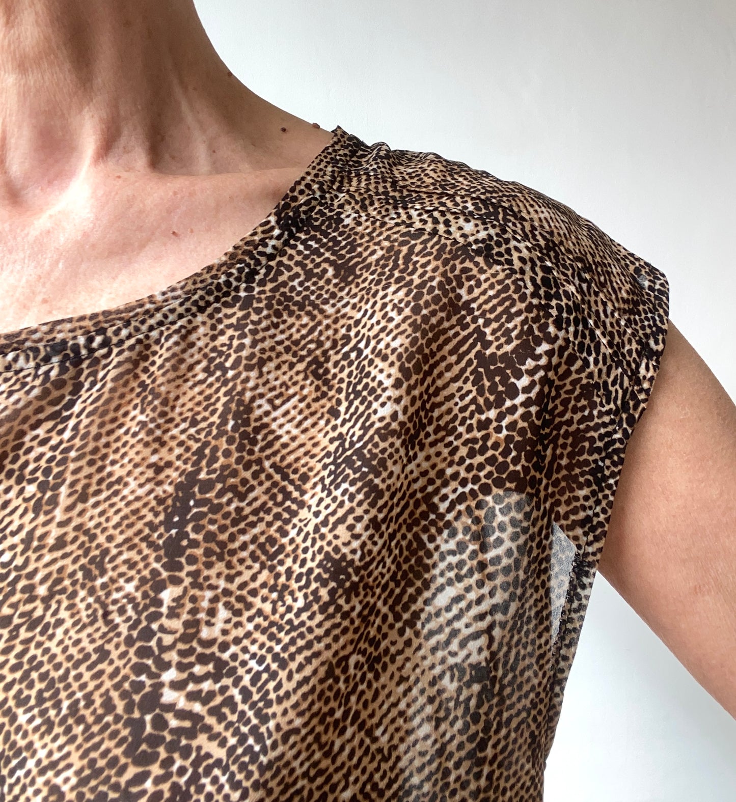 90s animal sheer Top with snake print