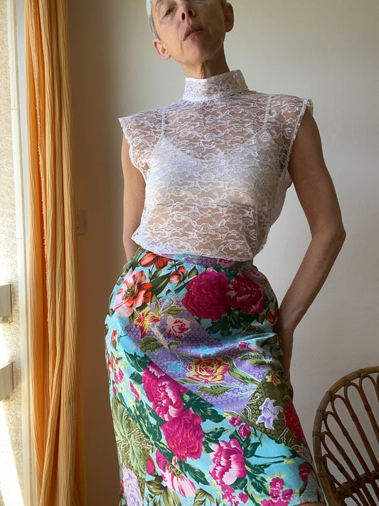 90s Chic Sheer Lace Top