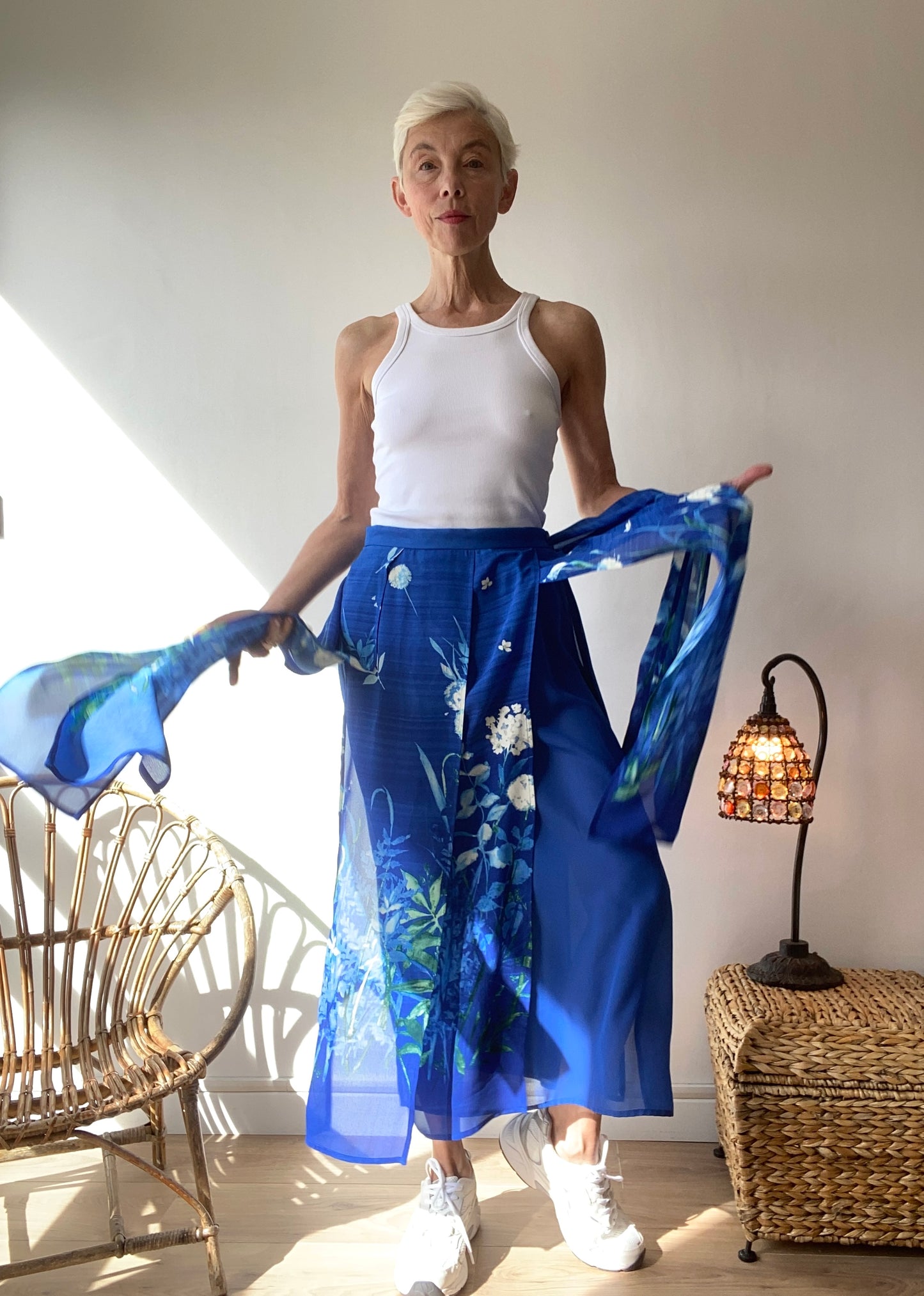 90s Blue dreaming Garden Skirt by French brand since 1889 Weill /M/