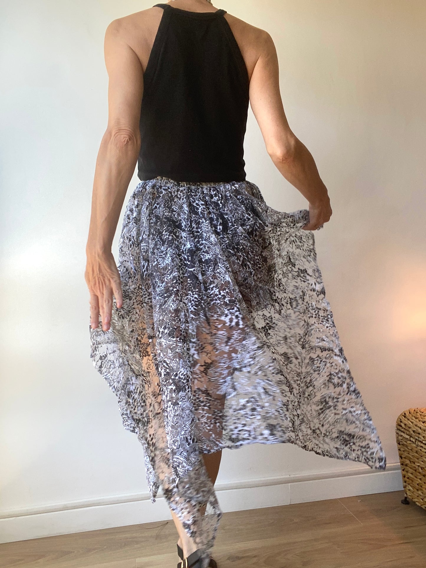 90s très originale jupe-short en filet façon dentelle transparent
