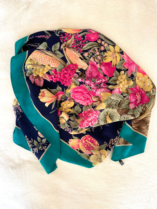 Rare! Pure silk beautiful scarf by Angiolo Del Gobbo