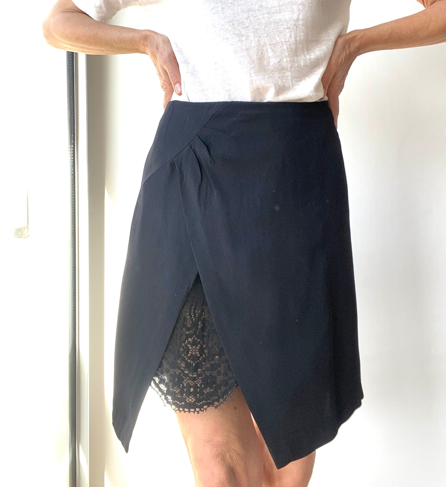 90s"Bazar" Christian Lacroix Romantique lace Mini-skirt