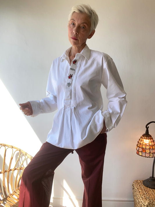 Rare Superbe Chemise Bavaroise brodée